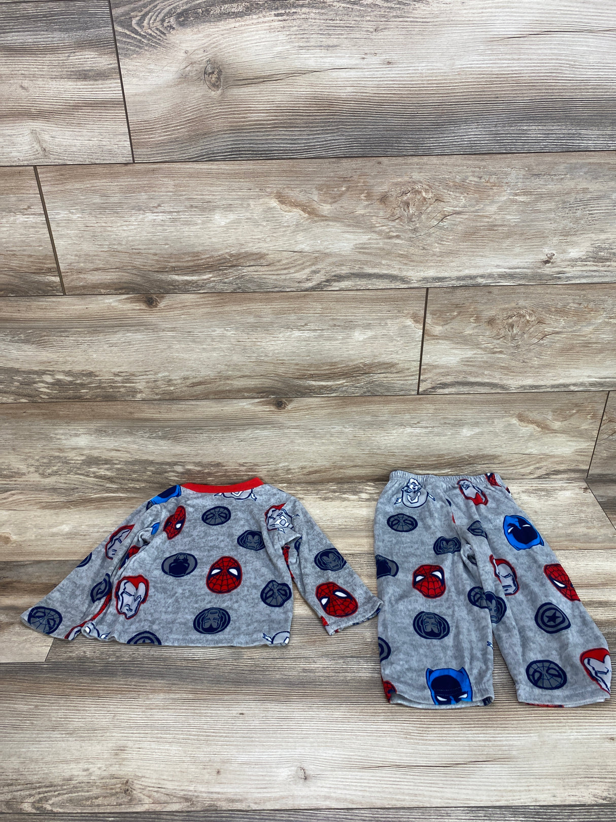 Marvel 2pc Avengers Pajama Set Grey sz 2T