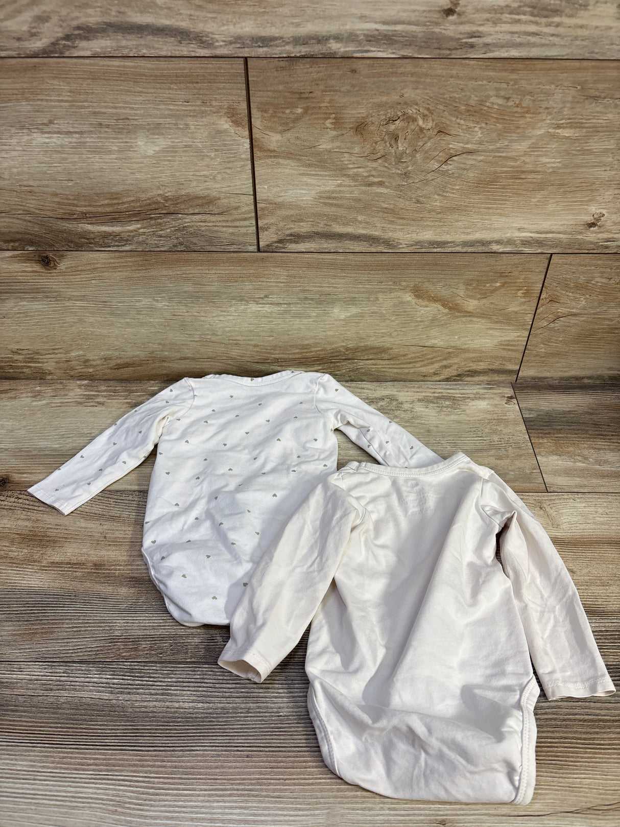 H&M Organic 2pk Wrapover Bodysuits White sz 6m