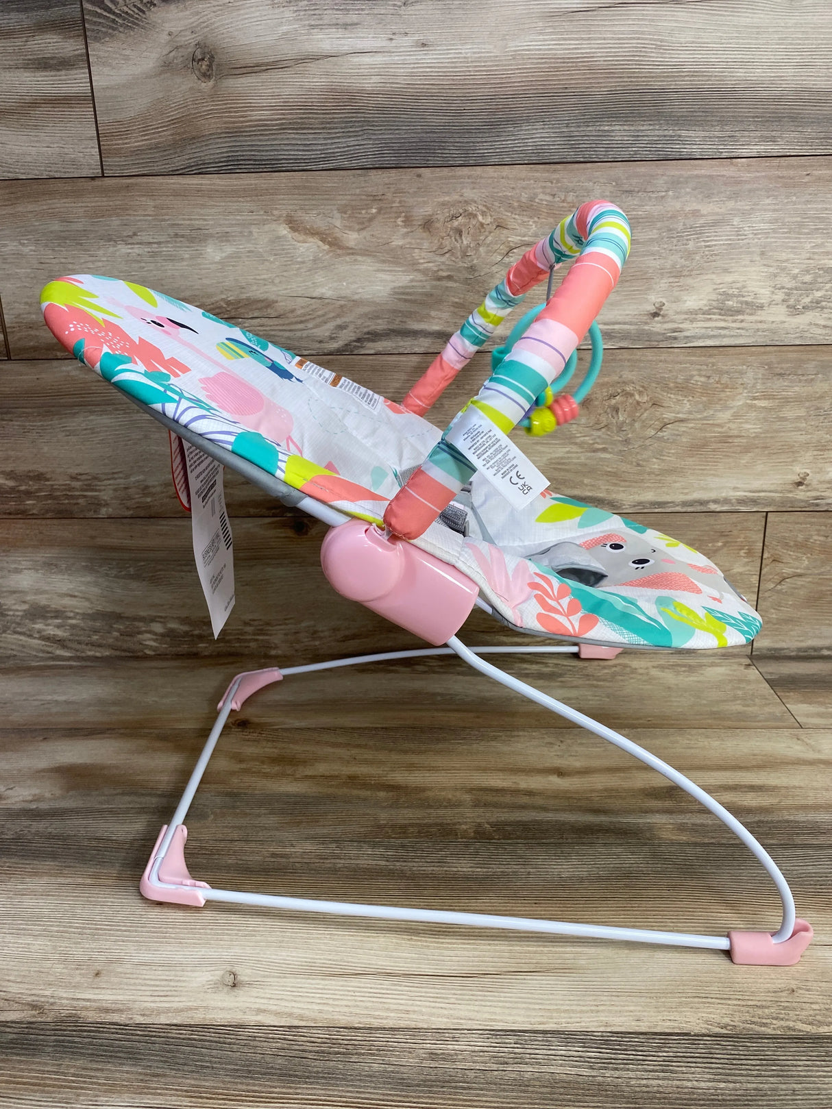NEW Bright Starts Bouncer Soothing Vibrations in Flamingo Vibes