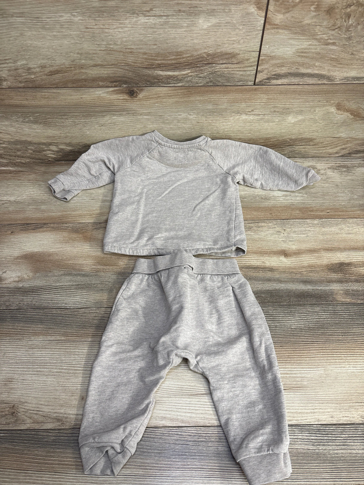 H&M 2pc Bunny Sweatshirt & Joggers Taupe sz 9m