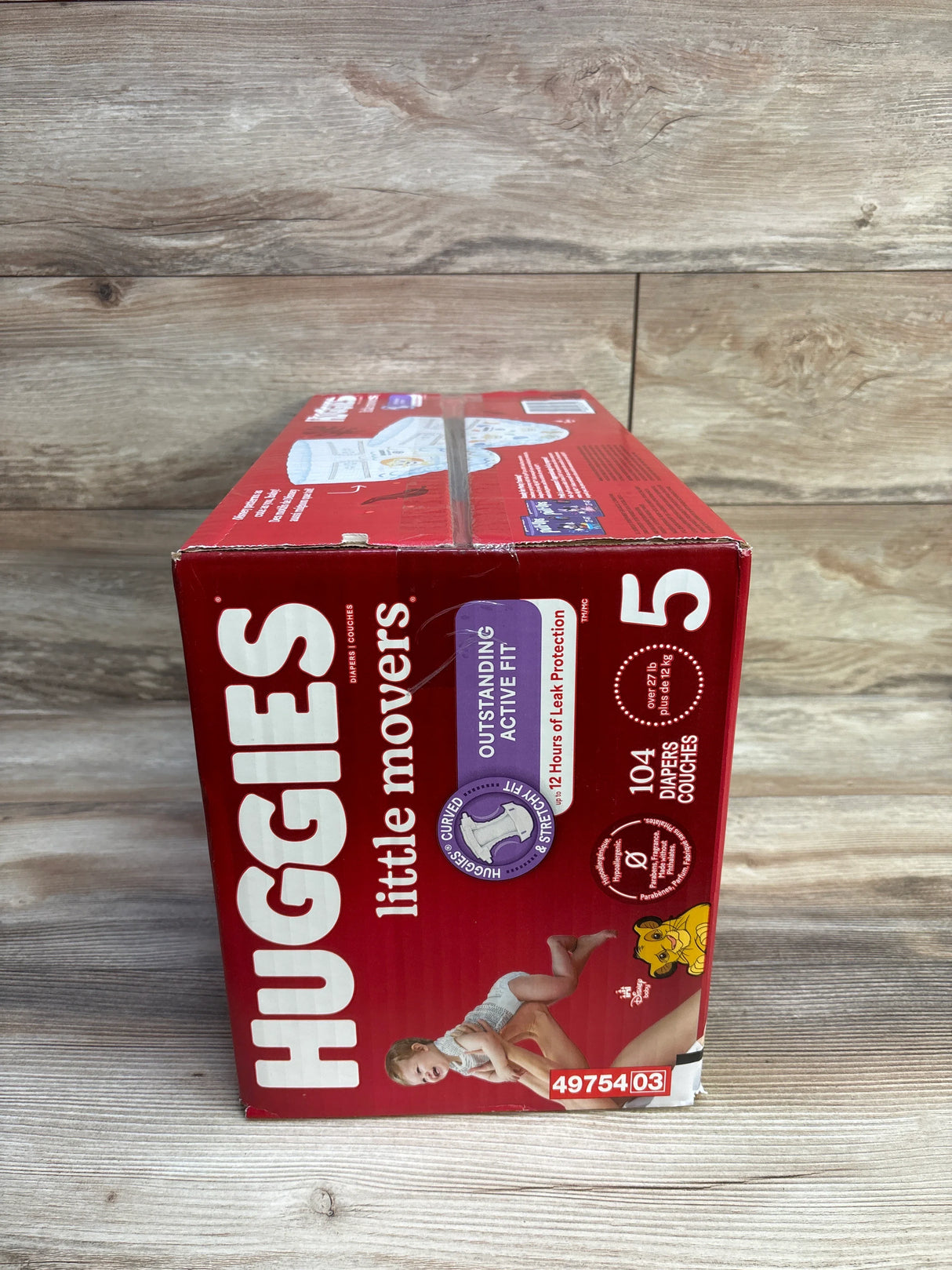 NEW Box of Huggies Little Movers Baby Disposable Diapers 104ct, Size 5