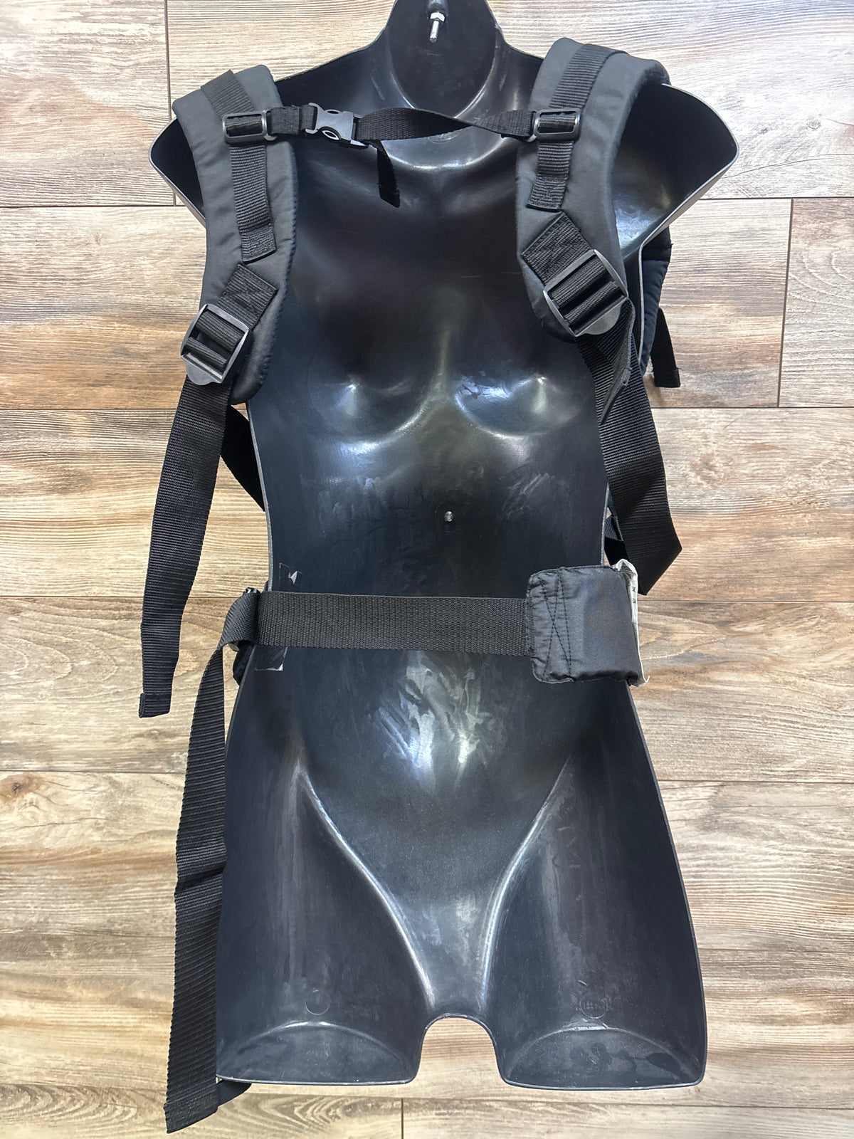 Infantino Flip 4-in-1 Convertible Baby Carrier Grey 8-32lbs