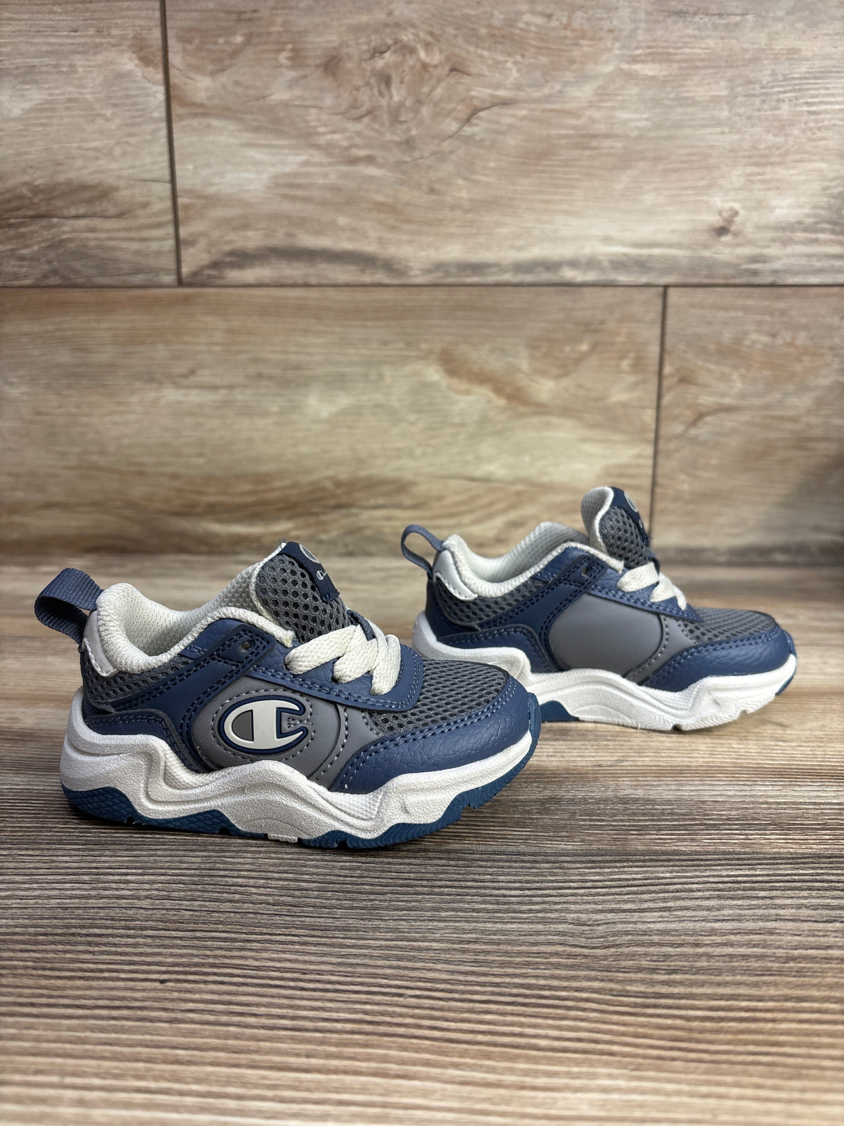 Champion Hyper V2 Next Sneakers, Blue sz 5c