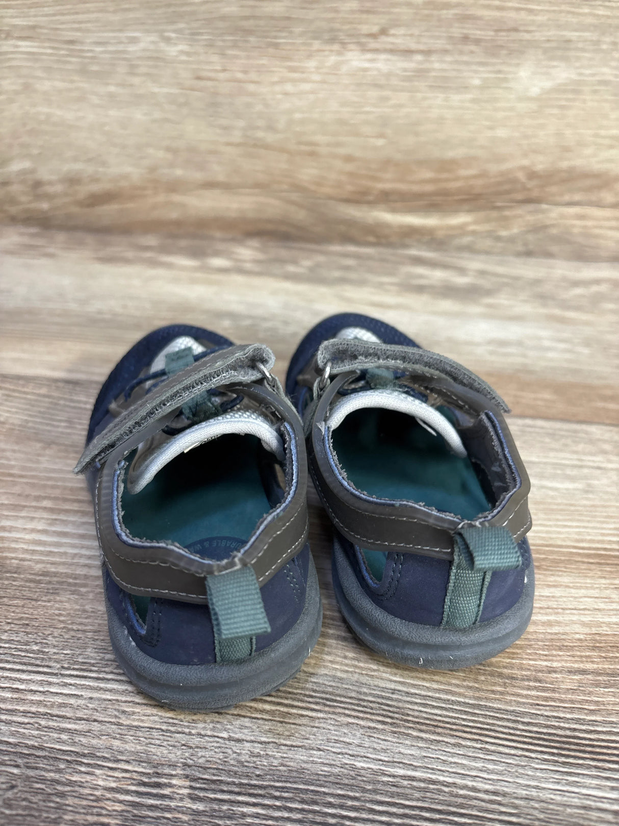 Oshkosh Topaz Sport Sandals Navy sz 7c