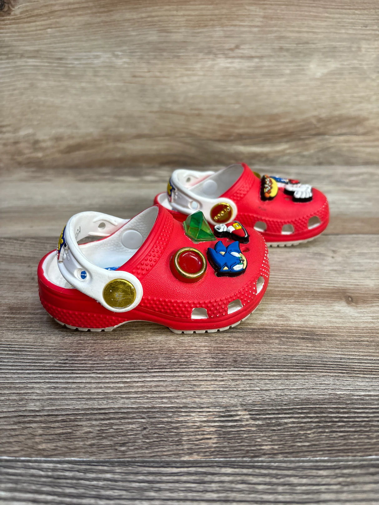 Sonic the Hedgehog™ x Crocs Classic Clogs Red sz 4c - Me n Mommy To Be
