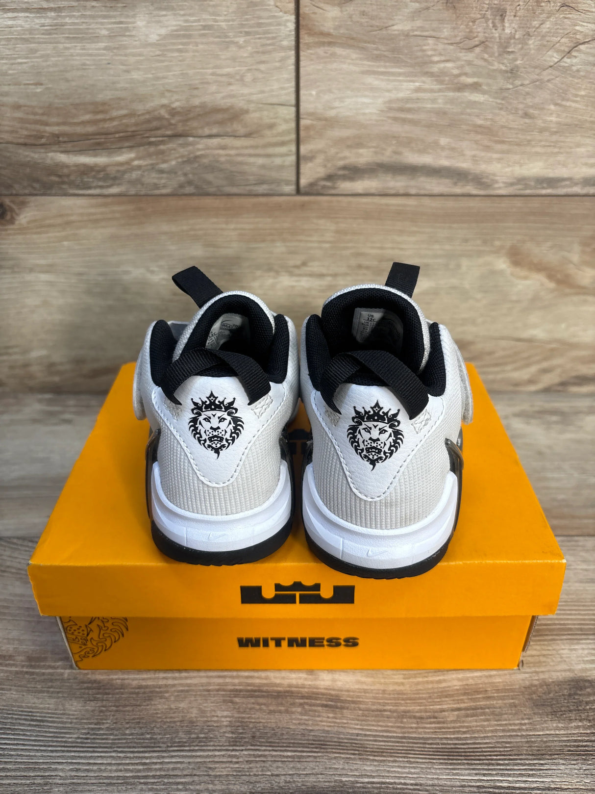 Nike LeBron Witness 7 PS 'White Black' Sneakers sz 12c