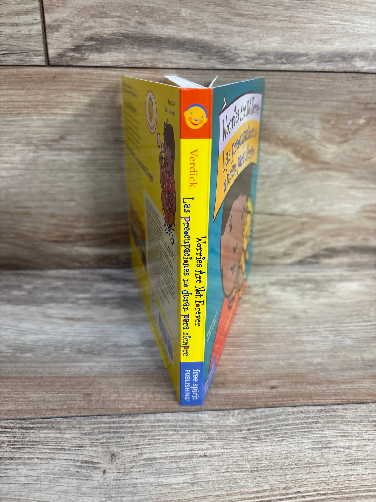 Worries Are Not Forever / Las Preocupaciones no duran para Siempre Board Book