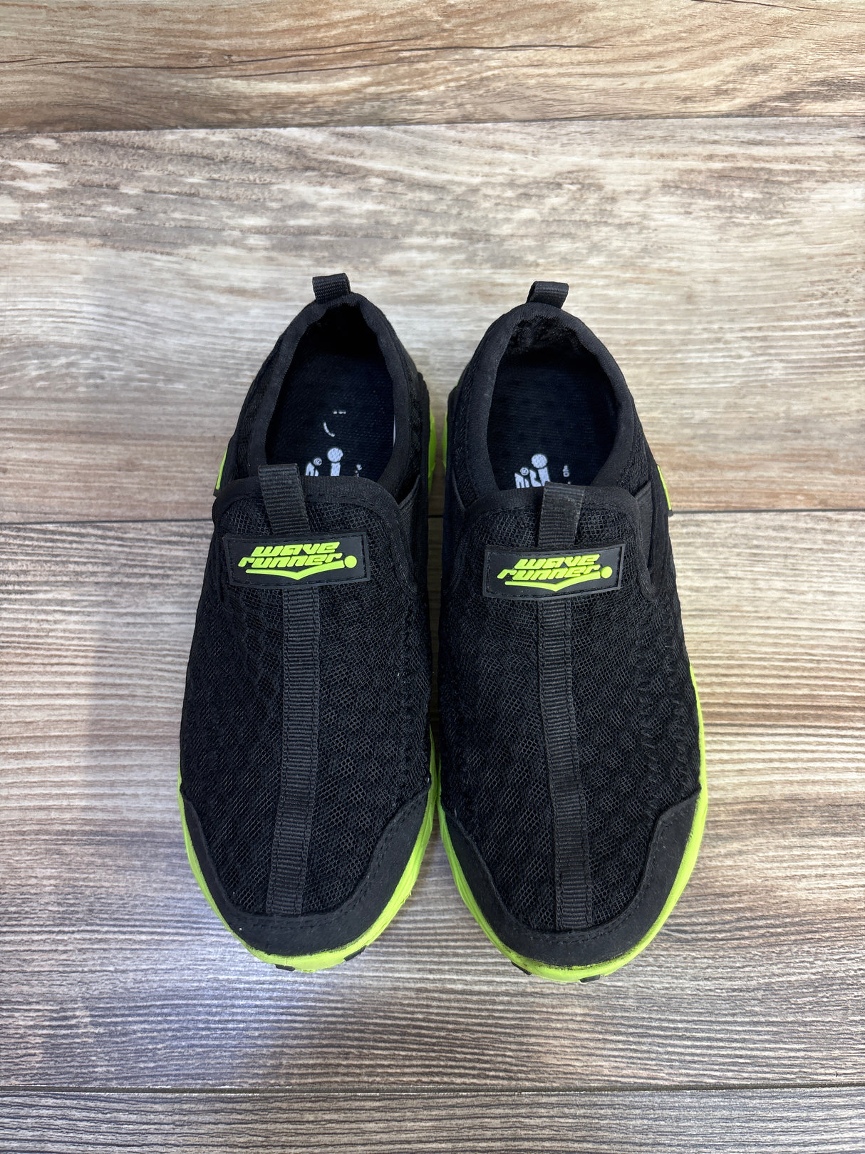 Wave Runner Aqua Slip-On Shoes Black sz 1Y