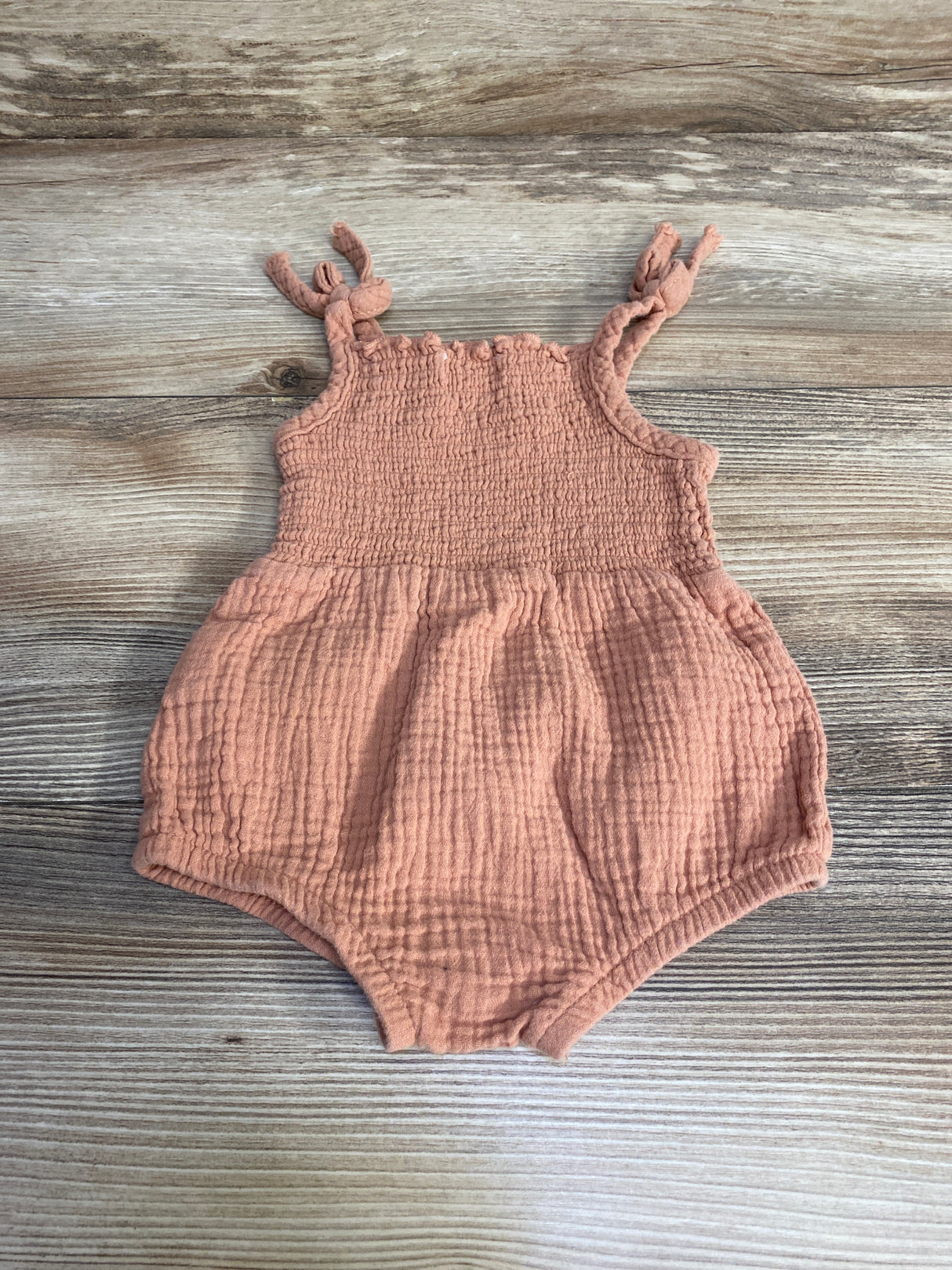 Grayson Mini Smocked Romper sz 0-3m