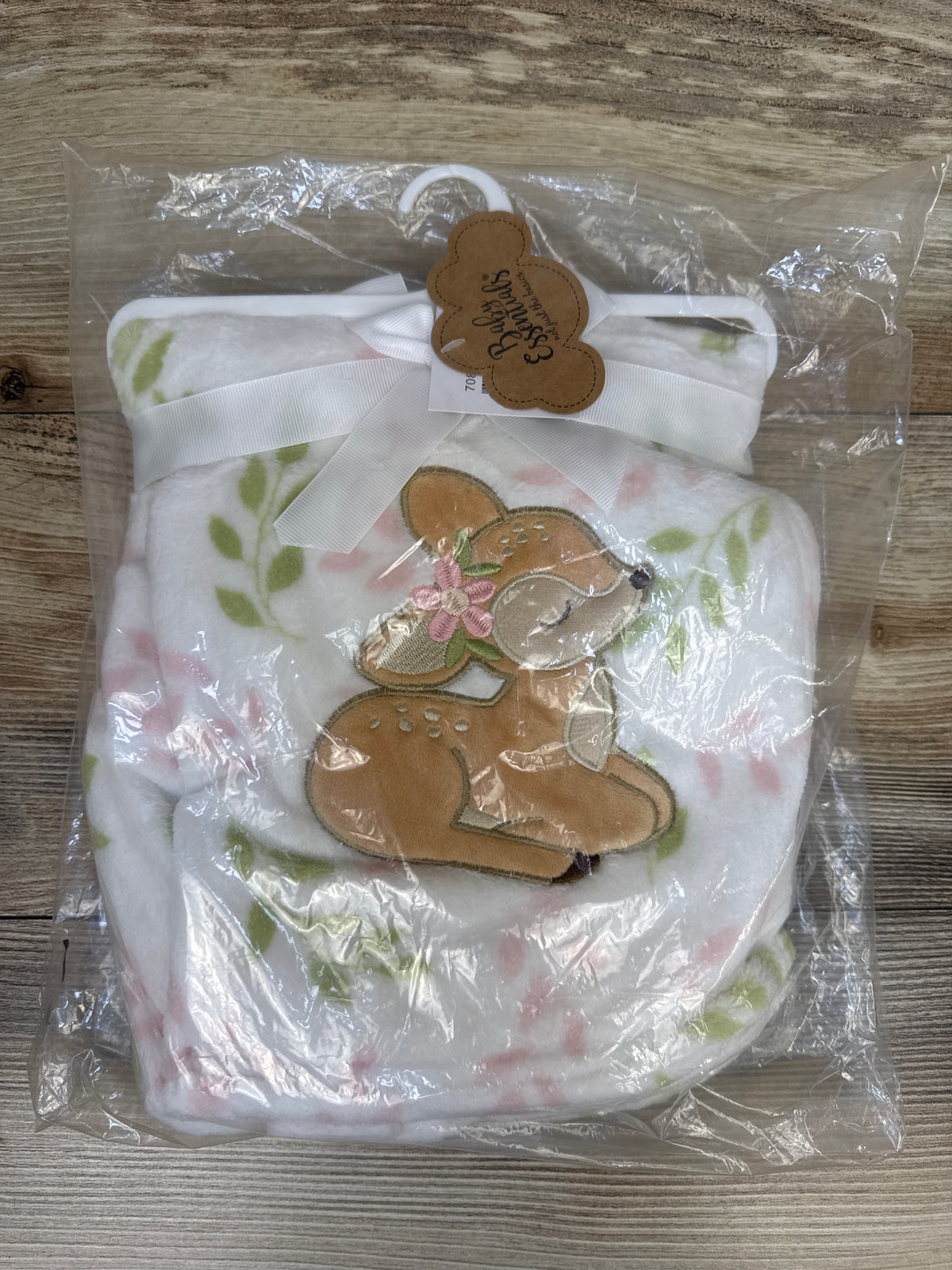 NEW Baby Essentials Plush Deer Baby Blanket White