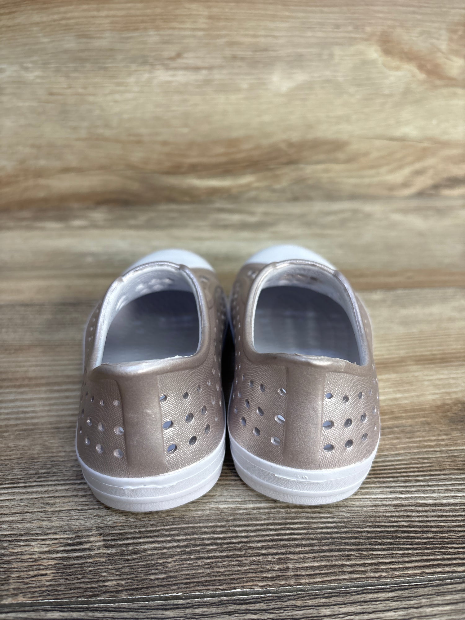 Wonder Nation EVA Water Shoes Gold sz 5-6c