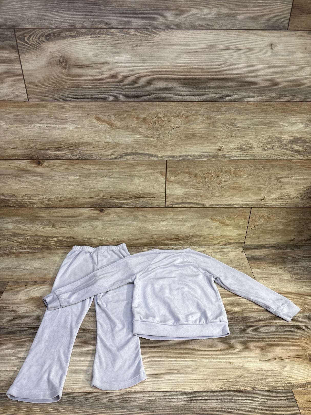 Hello Kitty 2pc Velour Pullover Sweatshirt & Pants Set Lilac sz 4T