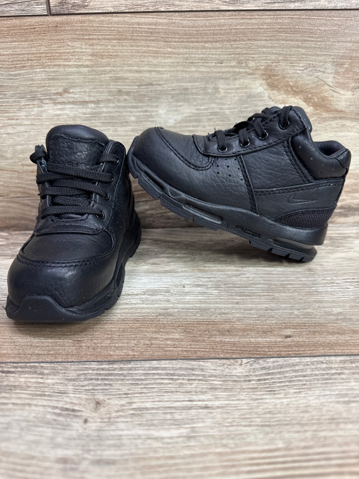 Nike Air Max Goadome Boots Black sz 7.5c