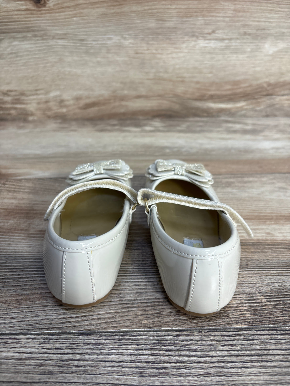Rachel Shoes Mary Jane Flats w/ Bow, Beige sz 9c