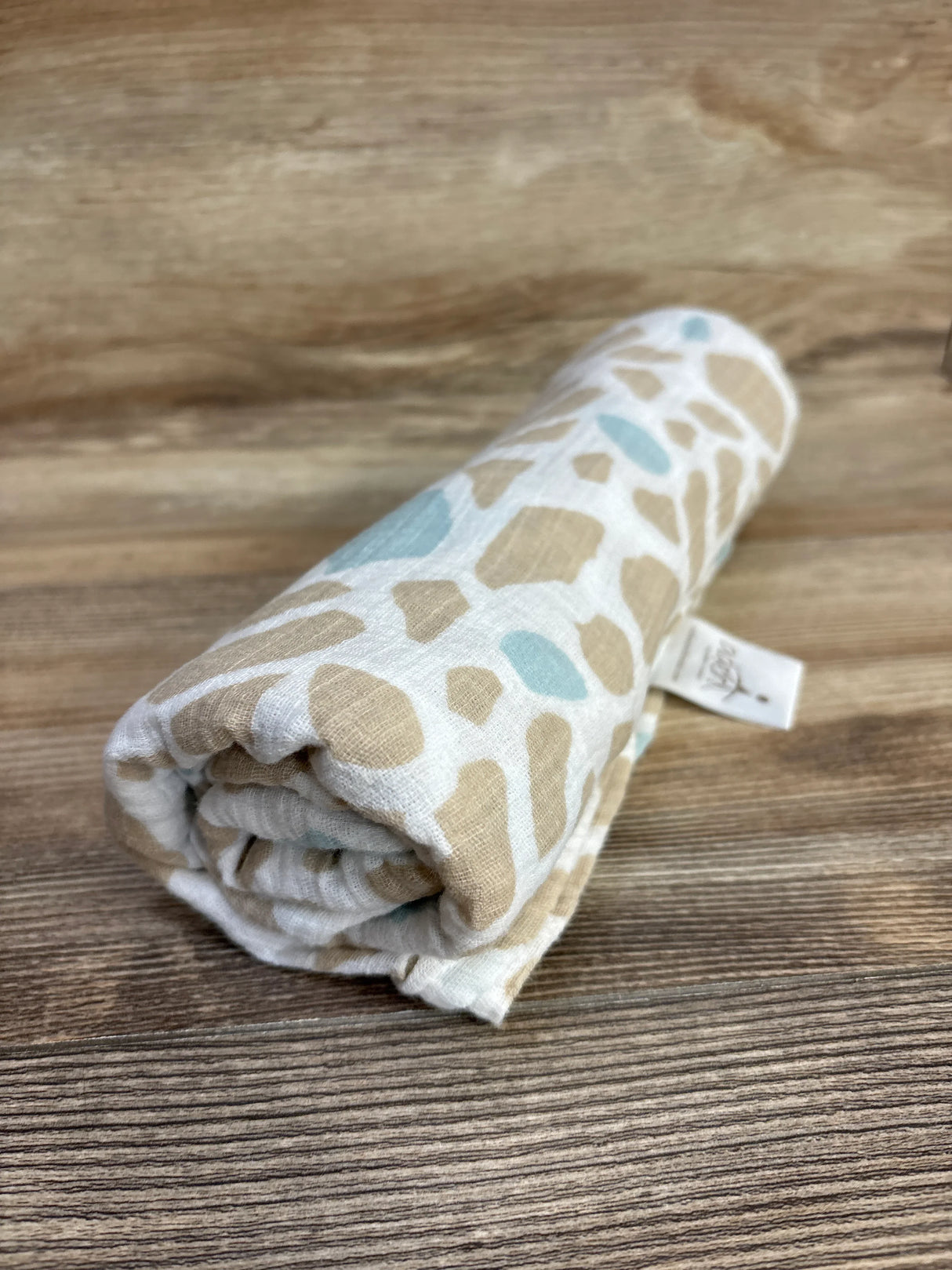 Aden + Anais Muslin Swaddle Blanket Brown/Blue Dots