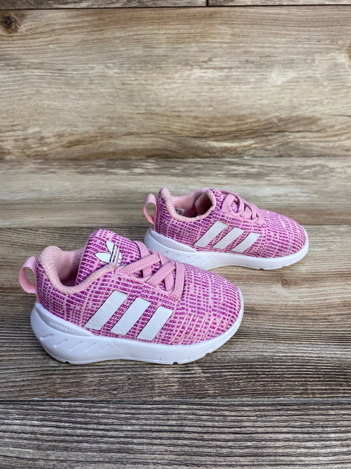Adidas Swift Run 22 'True Pink' Sneakers sz 4c