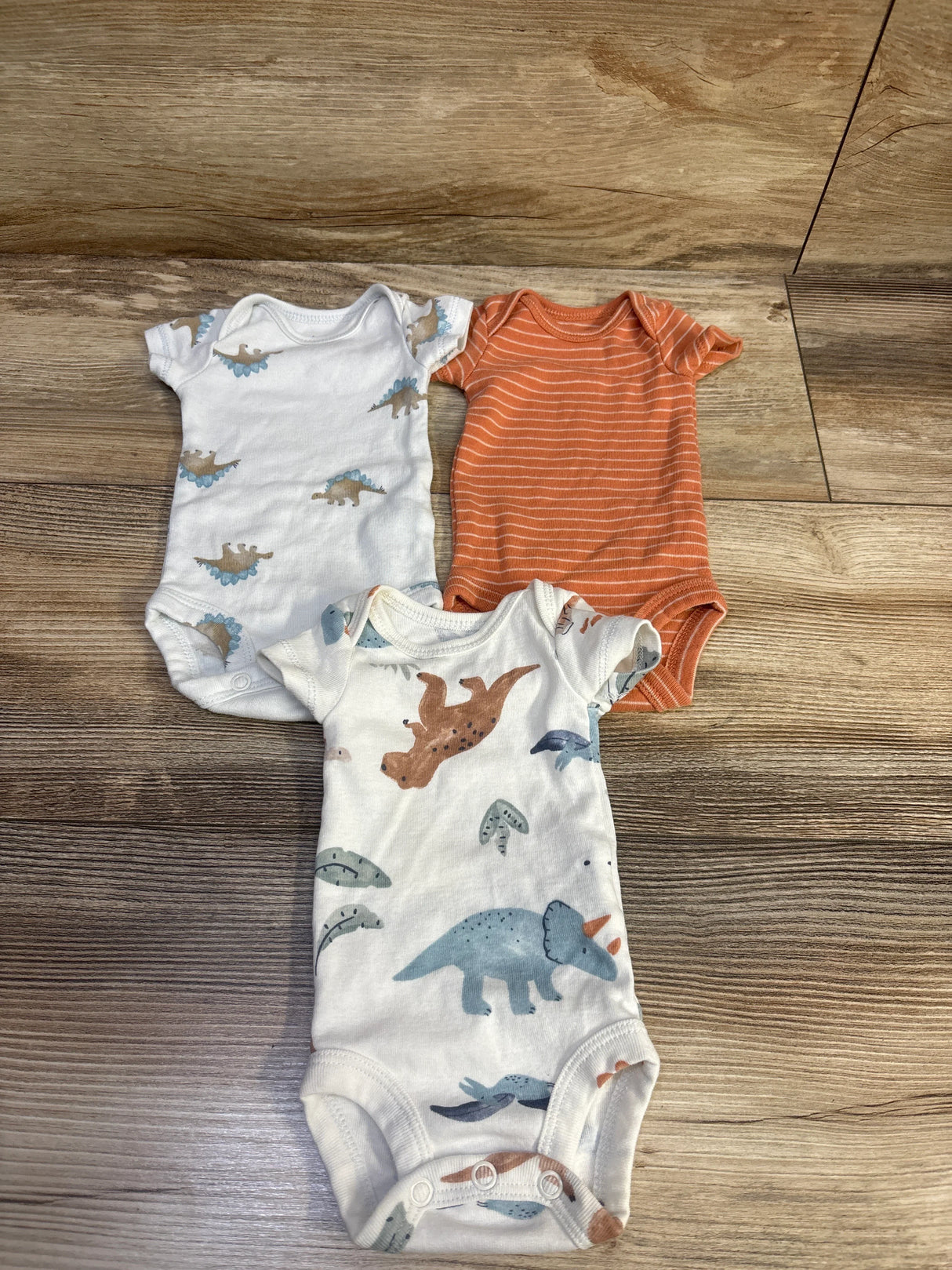Carter's 3pk Bodysuits White sz Preemie