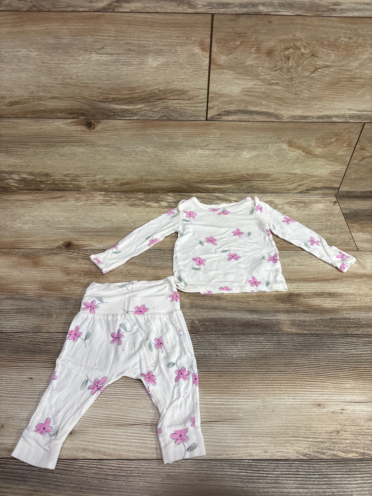Just One You ComfySoft 2pc Floral Shirt & Pants White sz 3m