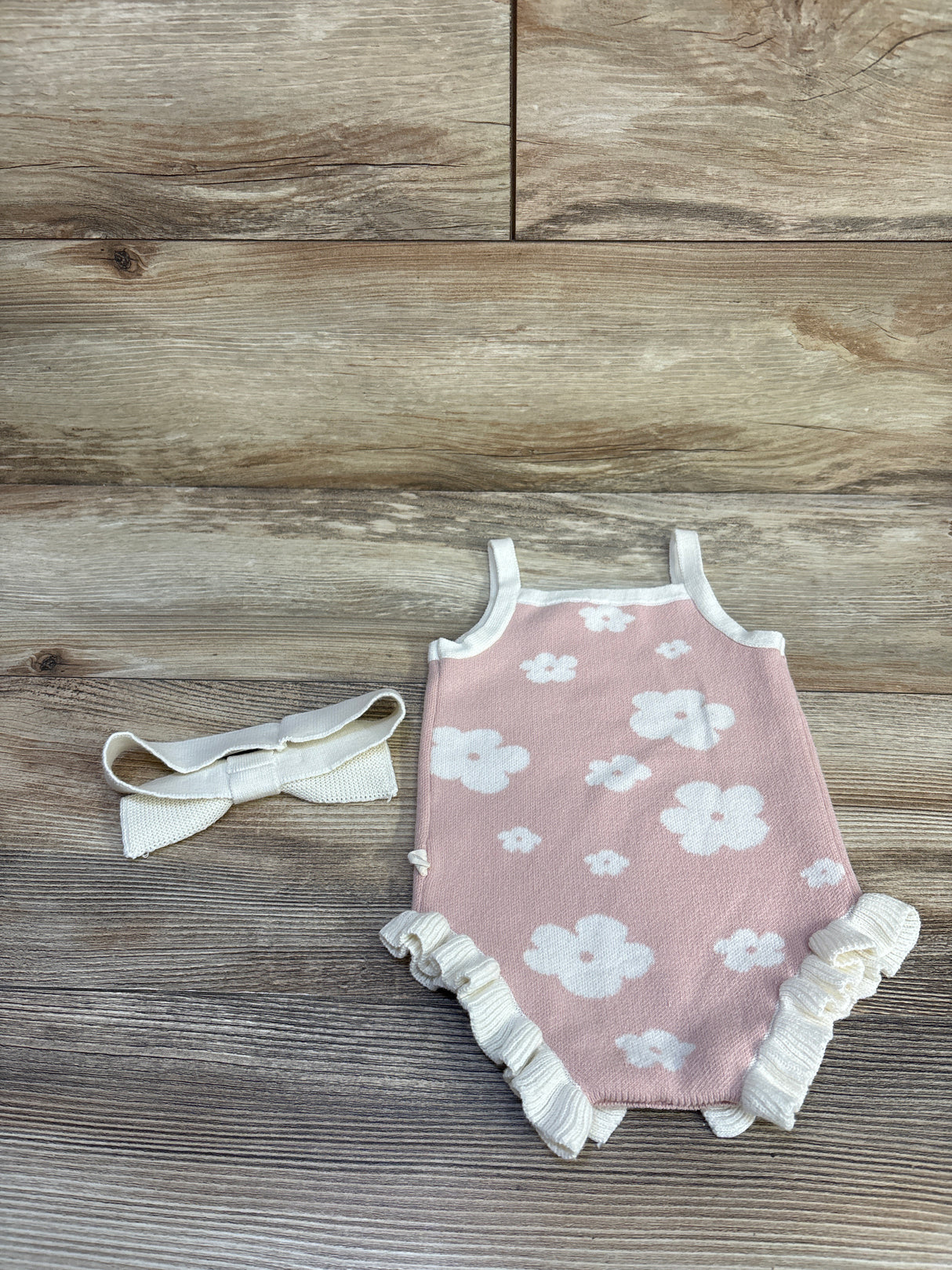 Snug 2pc Floral Knit Bubble Romper & Headband Set Ivory sz 6-9m