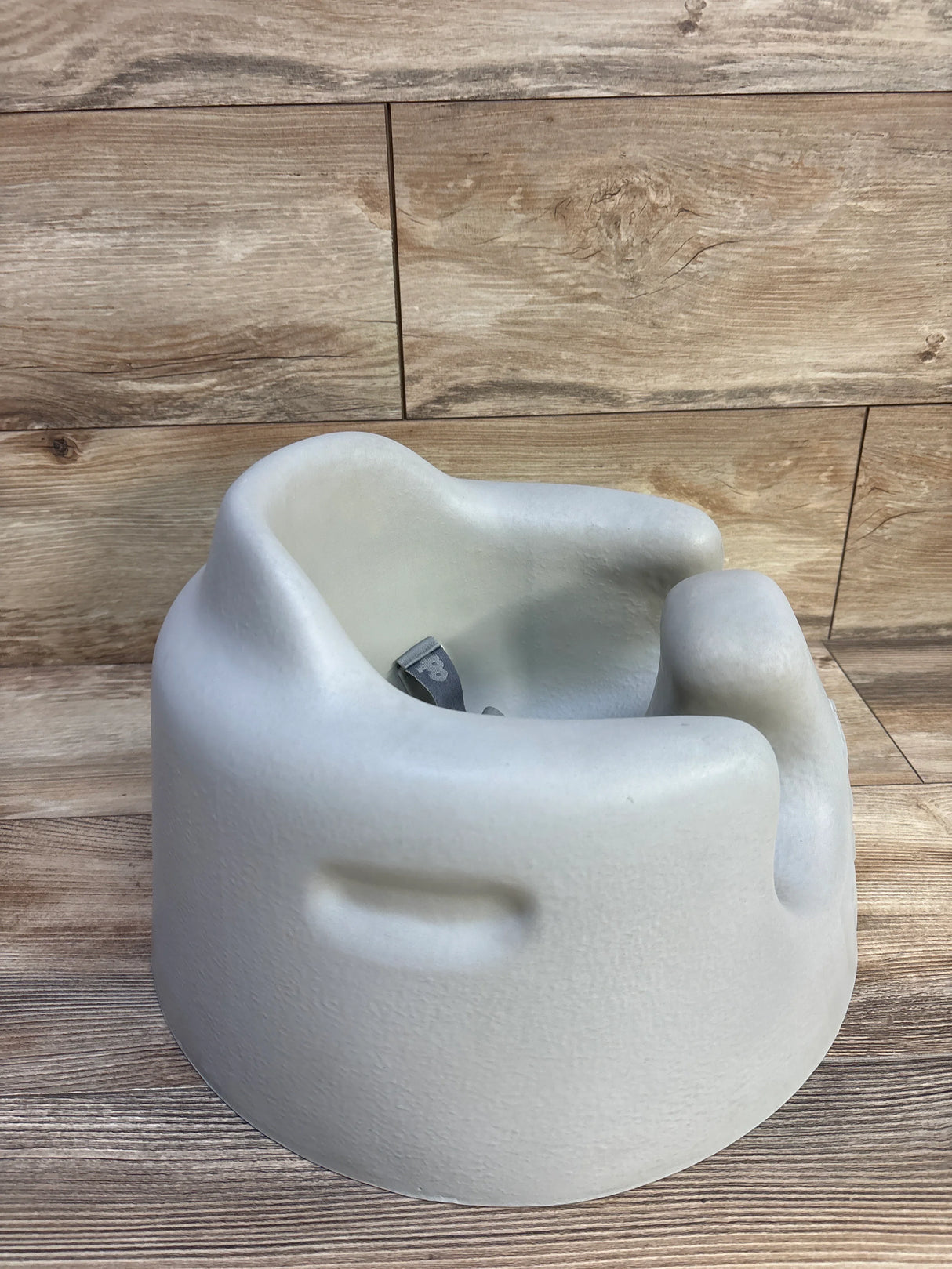 Bumbo Floor Seat in Grey
