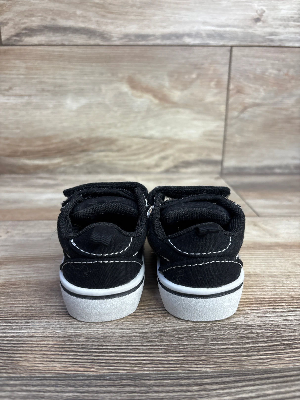 Wonder Nation Canvas Skate Sneakers, Black sz 2c