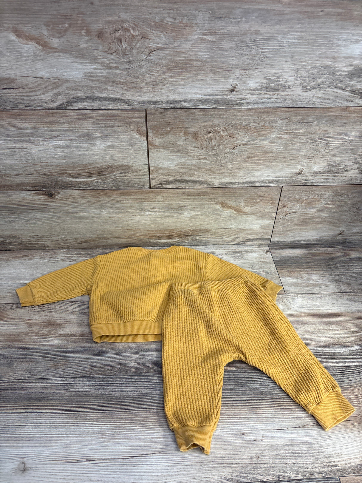 Old Navy 2pc Waffle Knit Shirt & Jogger Set Yellow sz 6-12m