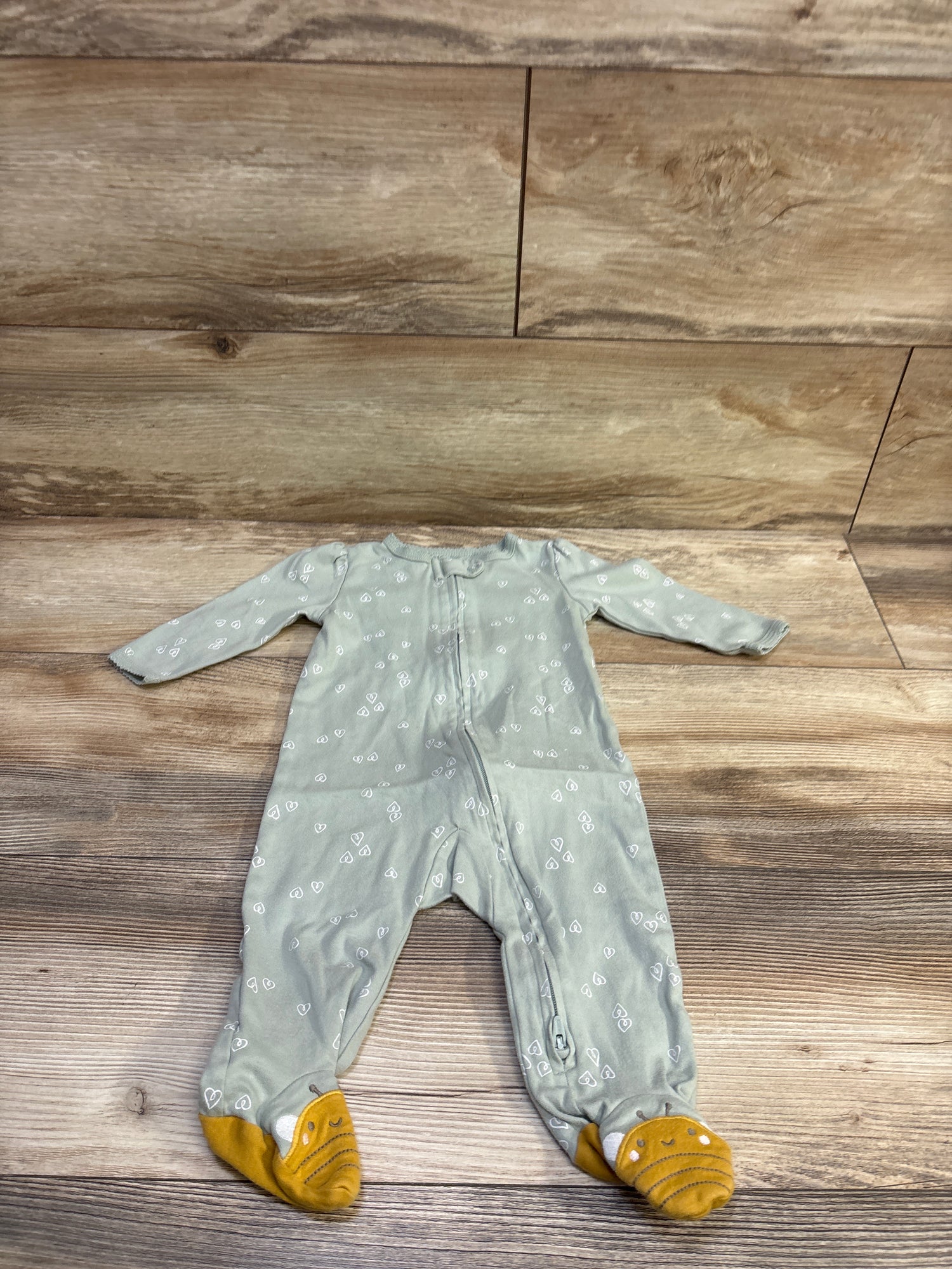 Carter's Sleeper Green sz 6m