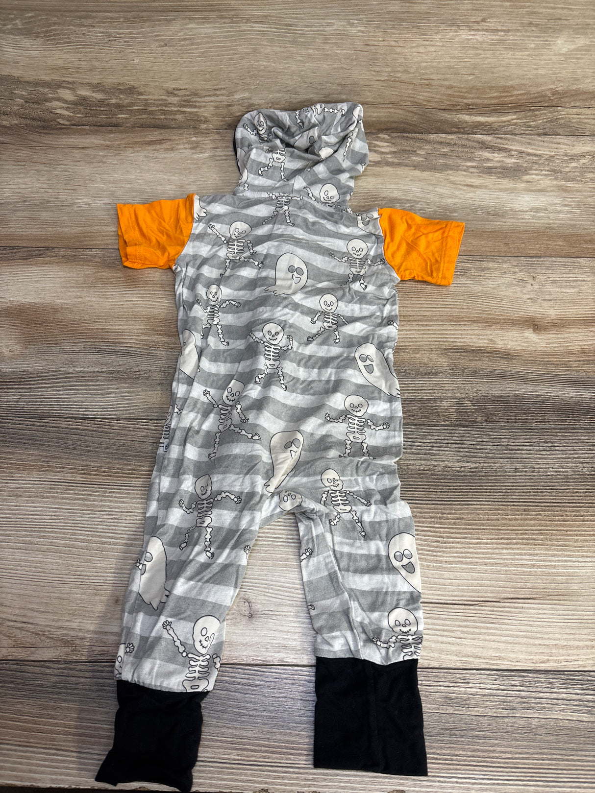 Birdie Bean Georgie Ghosts & Skeletons Glow-in-the-Dark Hooded Romper Grey sz 12-18m