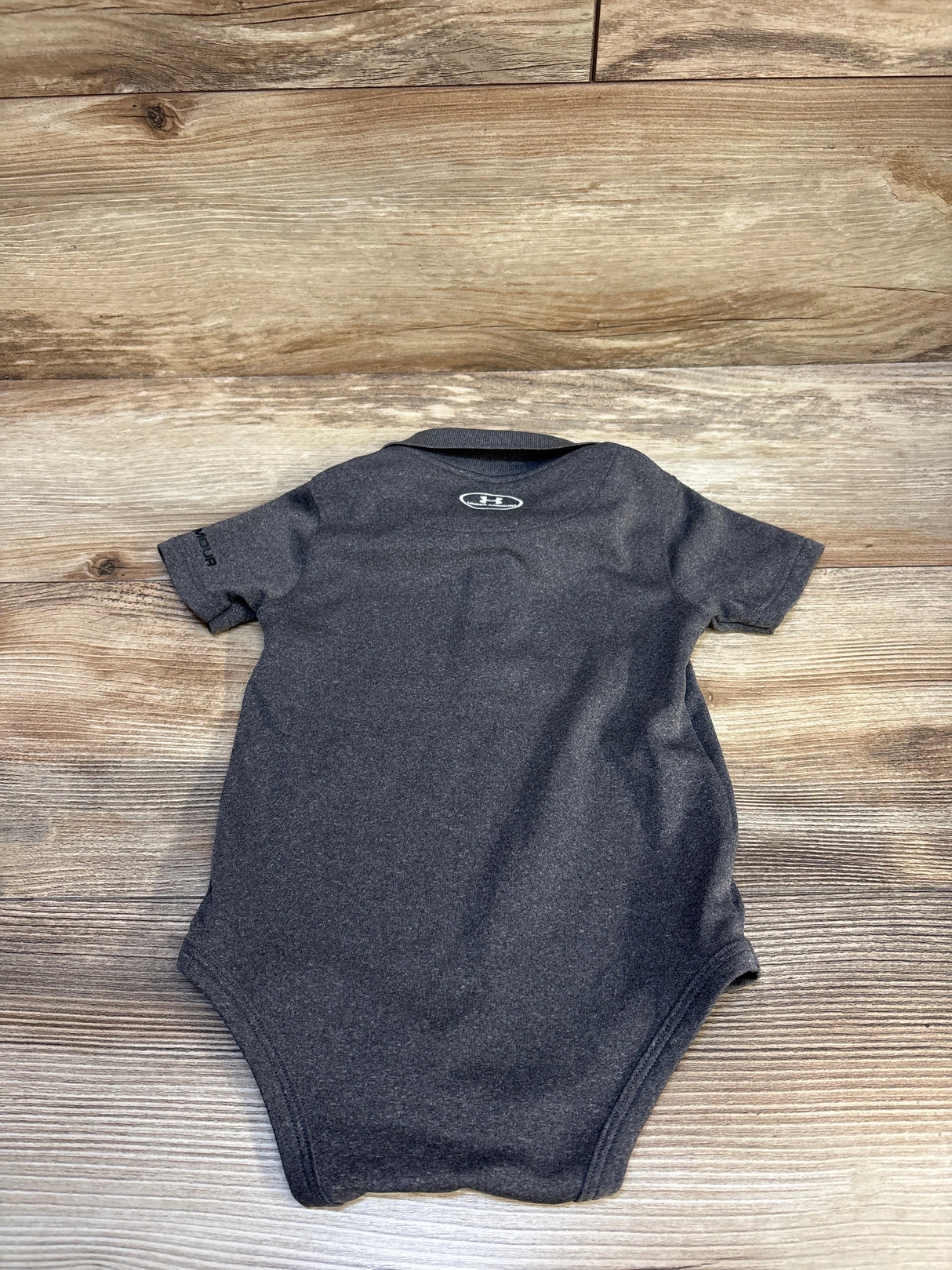 Under Armour Polo Bodysuit Grey sz 9-12m