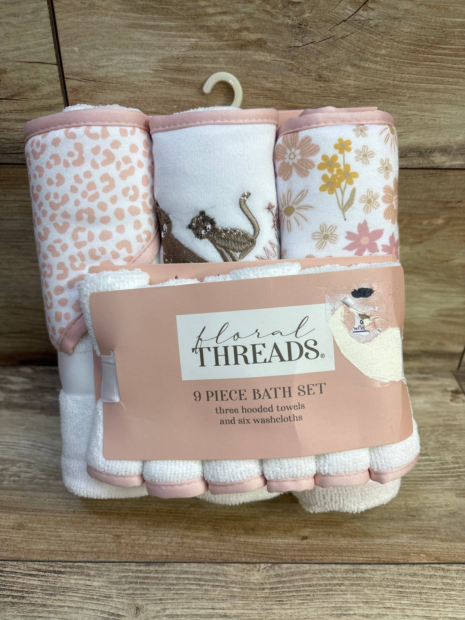 NEW FLoral Thread 9pc Bath Set - 3 Hooded Towels 6 Washcloths
