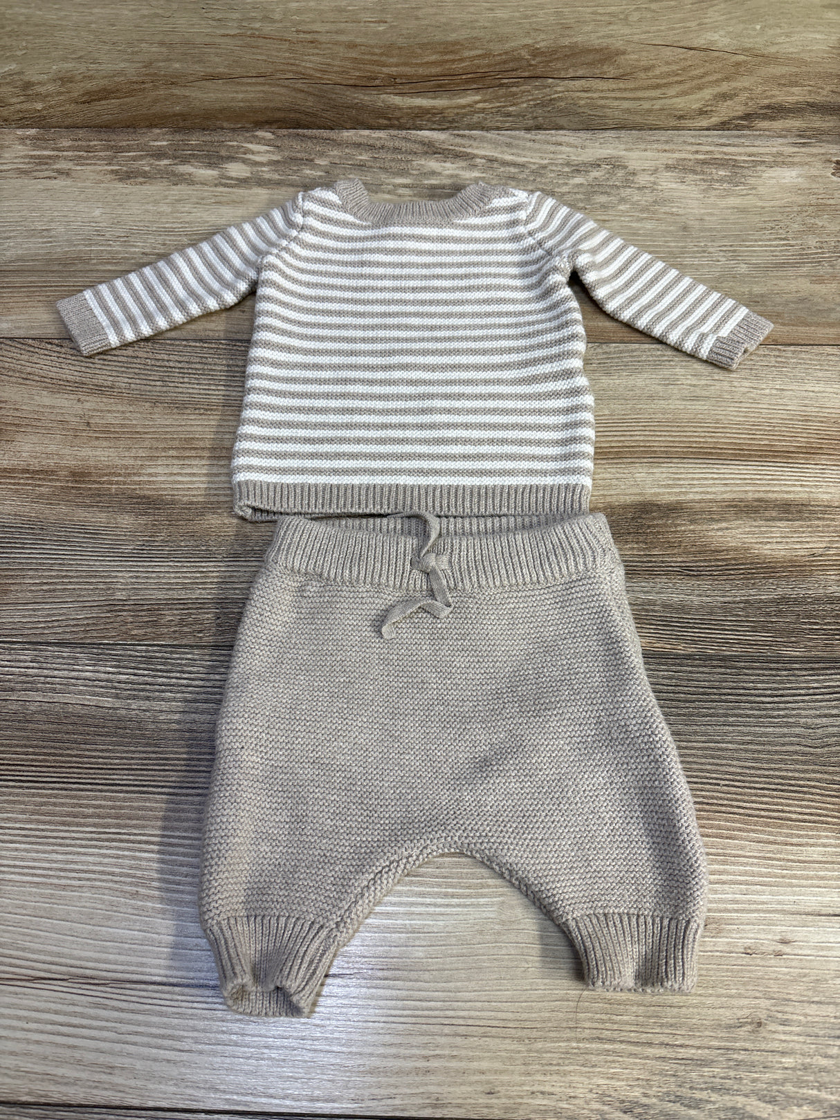Simple Joys 2pc Knit Sweater & Pants Set Tan sz Newborn