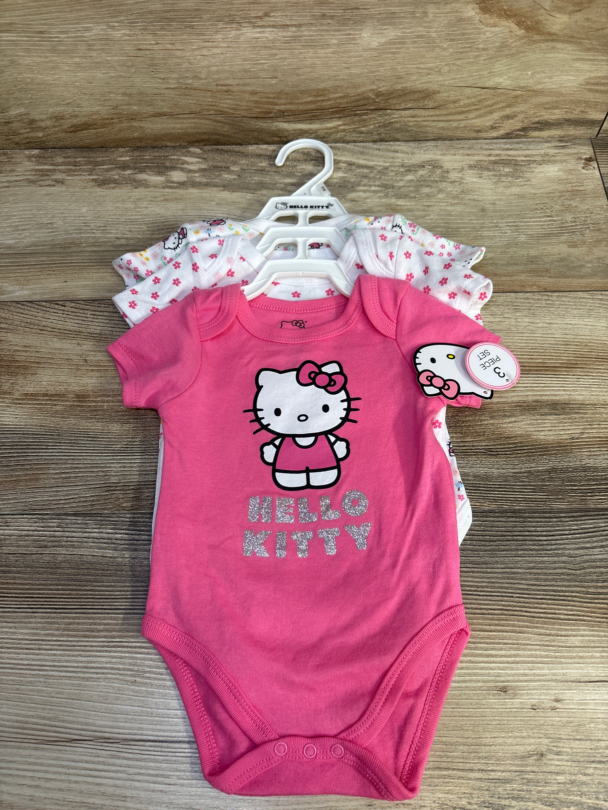NEW Hello Kitty 3pk Bodysuits White sz 12m