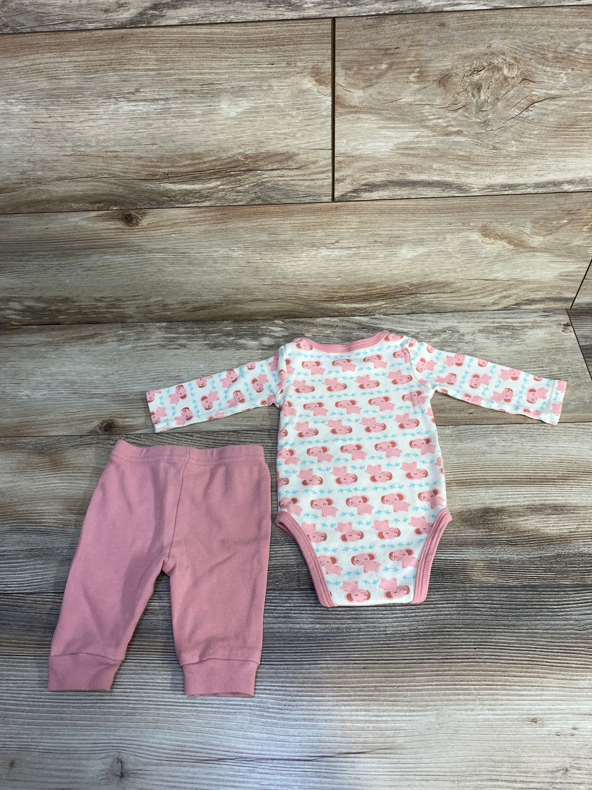 The Peanutshell 2pc Elephant Print Bodysuit & Pants Cream sz 0-3m