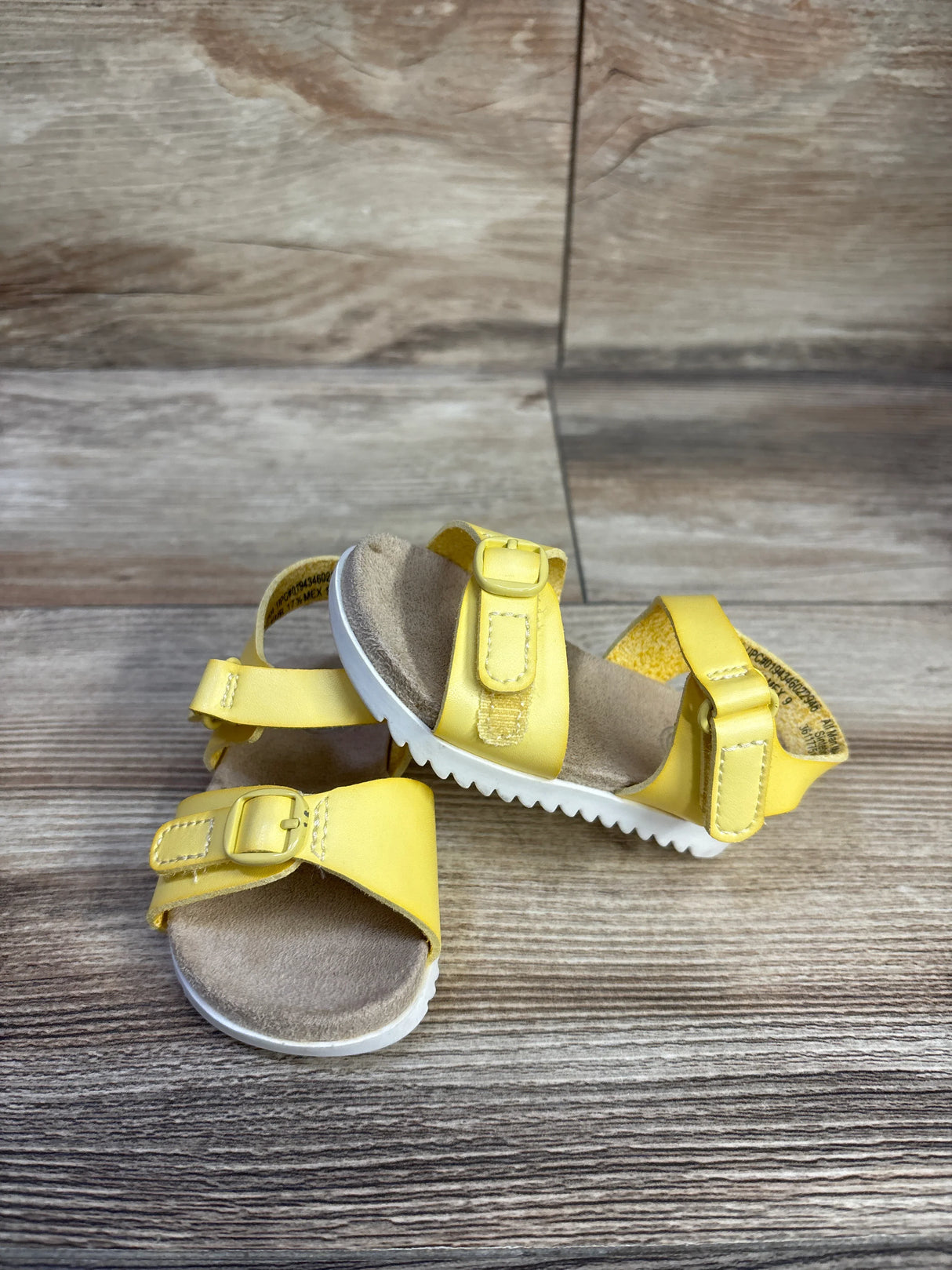 Wonder Nation Buckle Sandals Yellow sz 2c