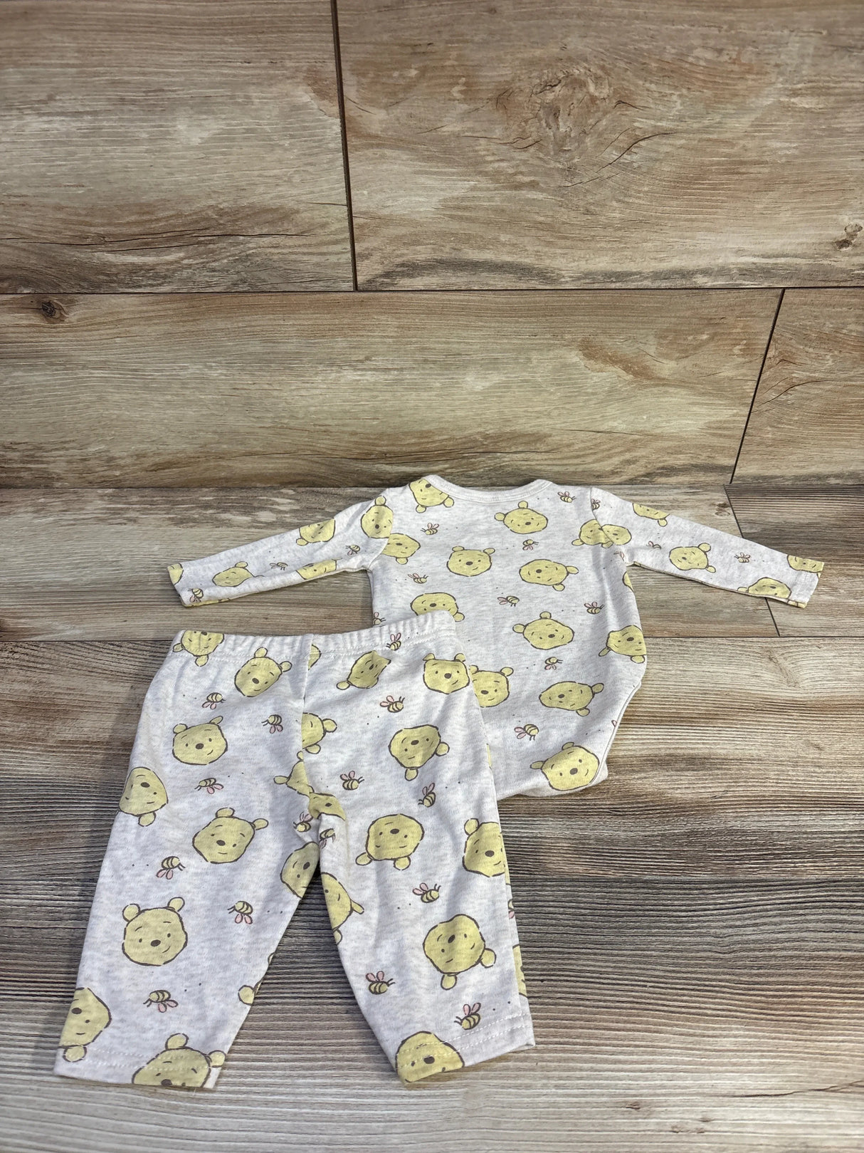Disney Baby Winnie the Pooh 2pc Bodysuit & Pants Set Beige sz 0/3m