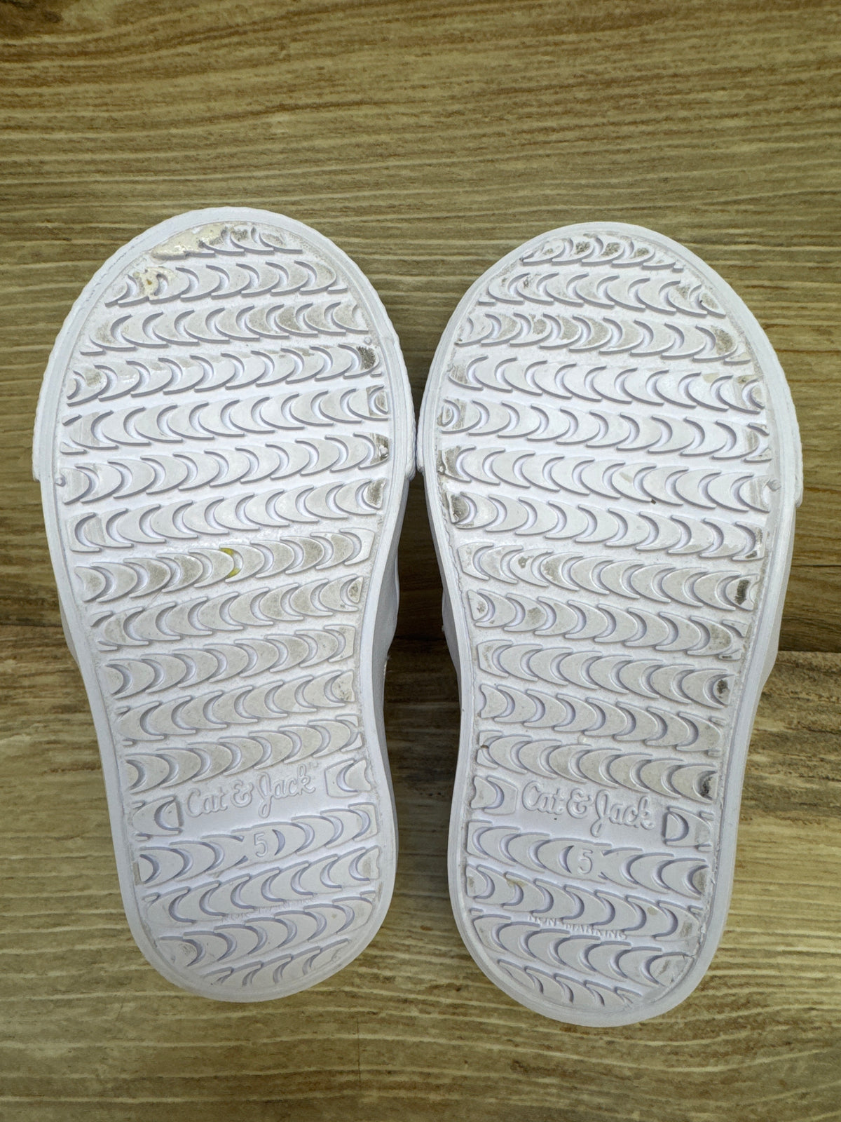 Cat & Jack Madigan Slip-On Glitter Sneakers White sz 5c