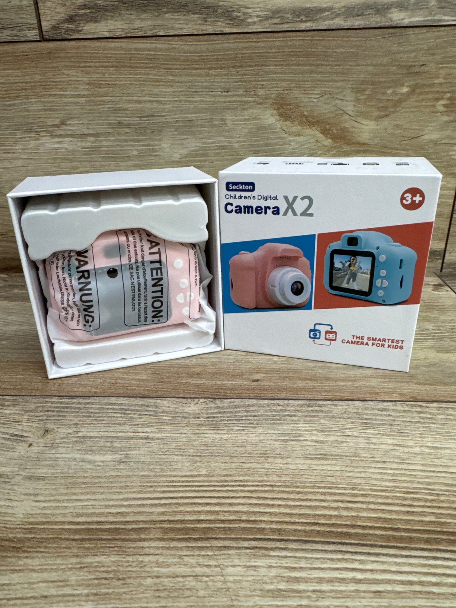 NEW Seckton Children's Digital Camera X2 Pink