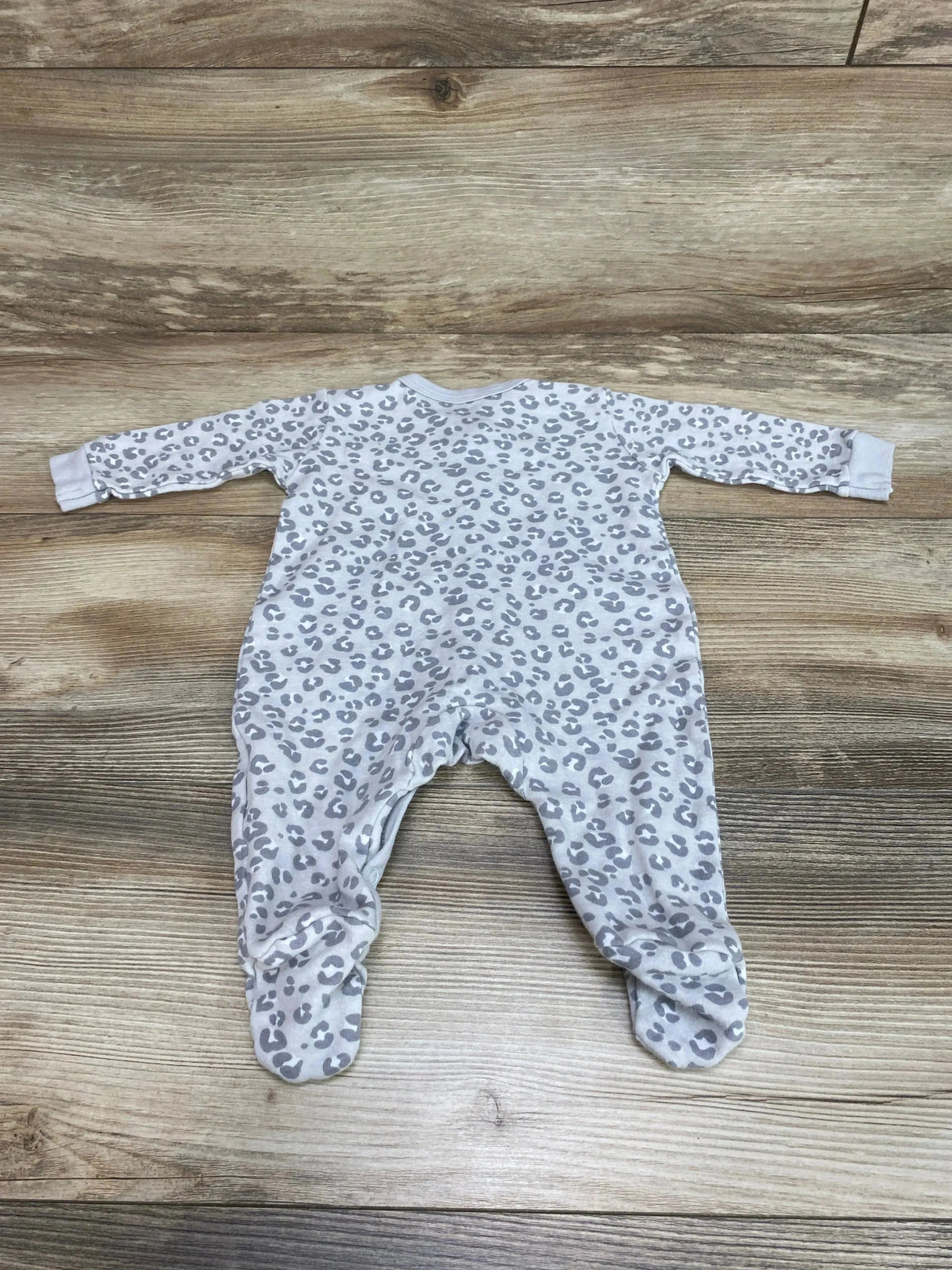 DKNY Leopard Print Sleeper Grey sz 0-3m