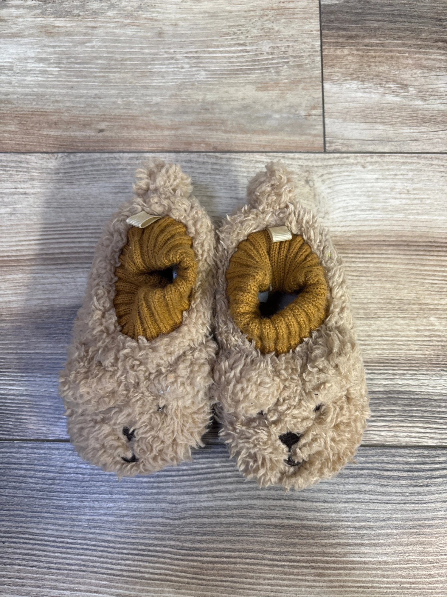 Baby Gap Cozy Bear Slippers Brown sz 5/6c