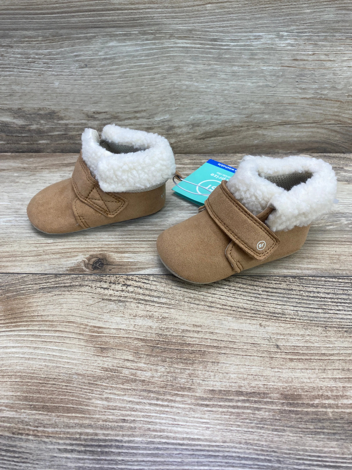 NEW Surprize By Stride Rite Faux Fur Crib Booties Tan Sz 3c/4c