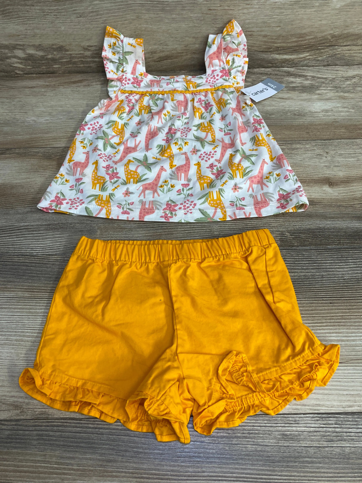 NEW Carter's 2pc Giraffe Top & Shorts White sz 24m