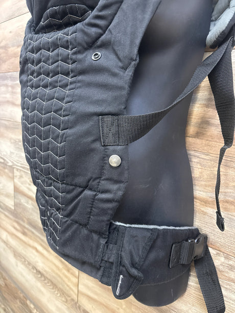 Infantino Upscale Carrier, Black 8-40lbs. - Me n Mommy To Be