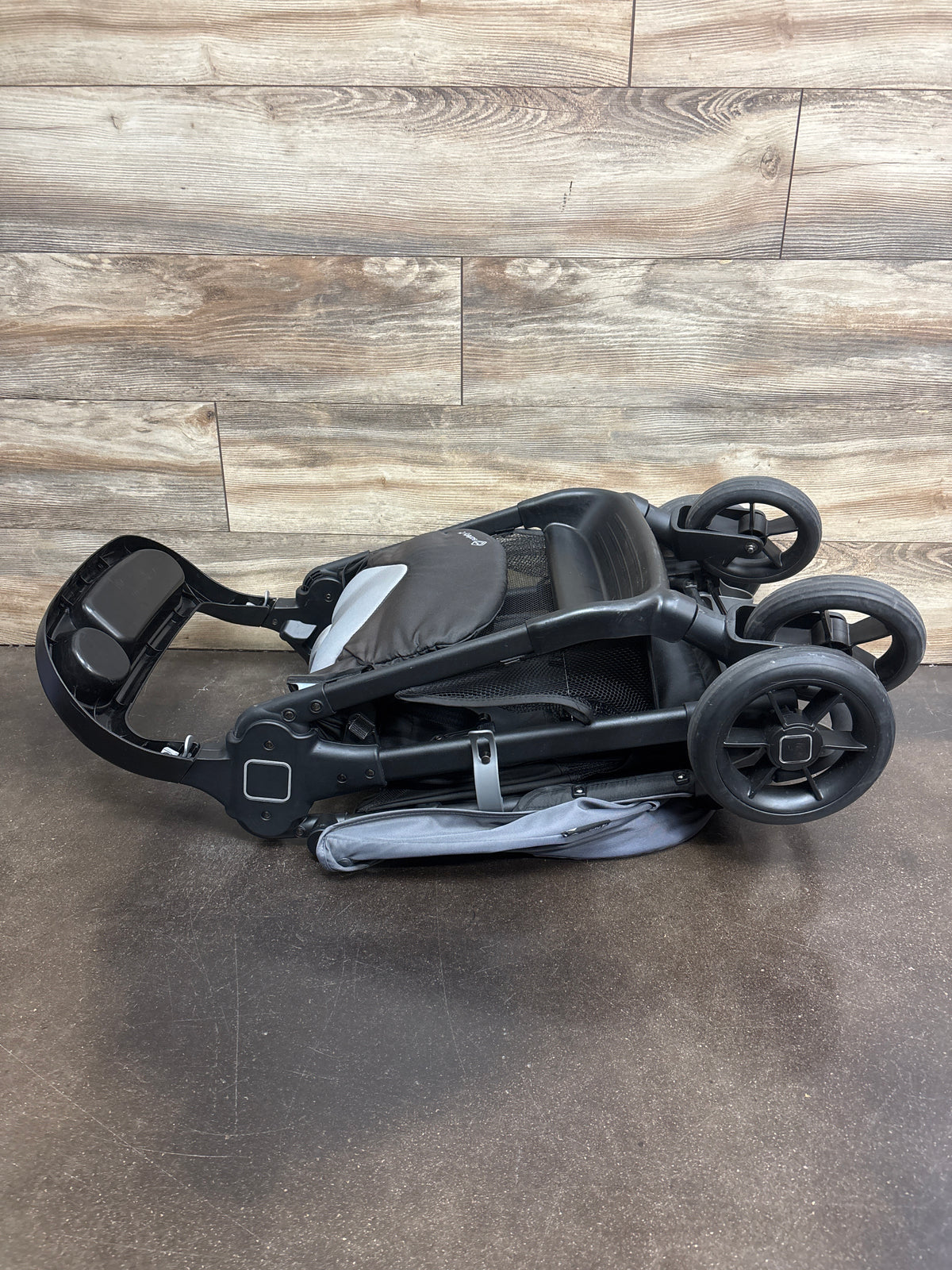 Safety 1st Smooth Ride Stroller in Monument