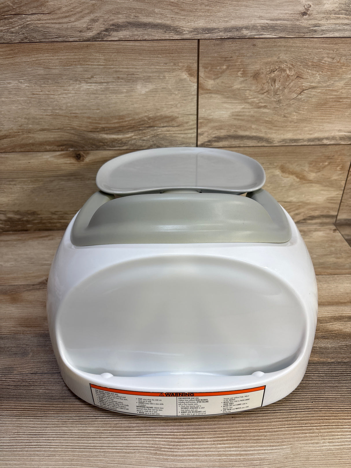 Bumbo Multi Seat with Removable Tray Green 6-36m