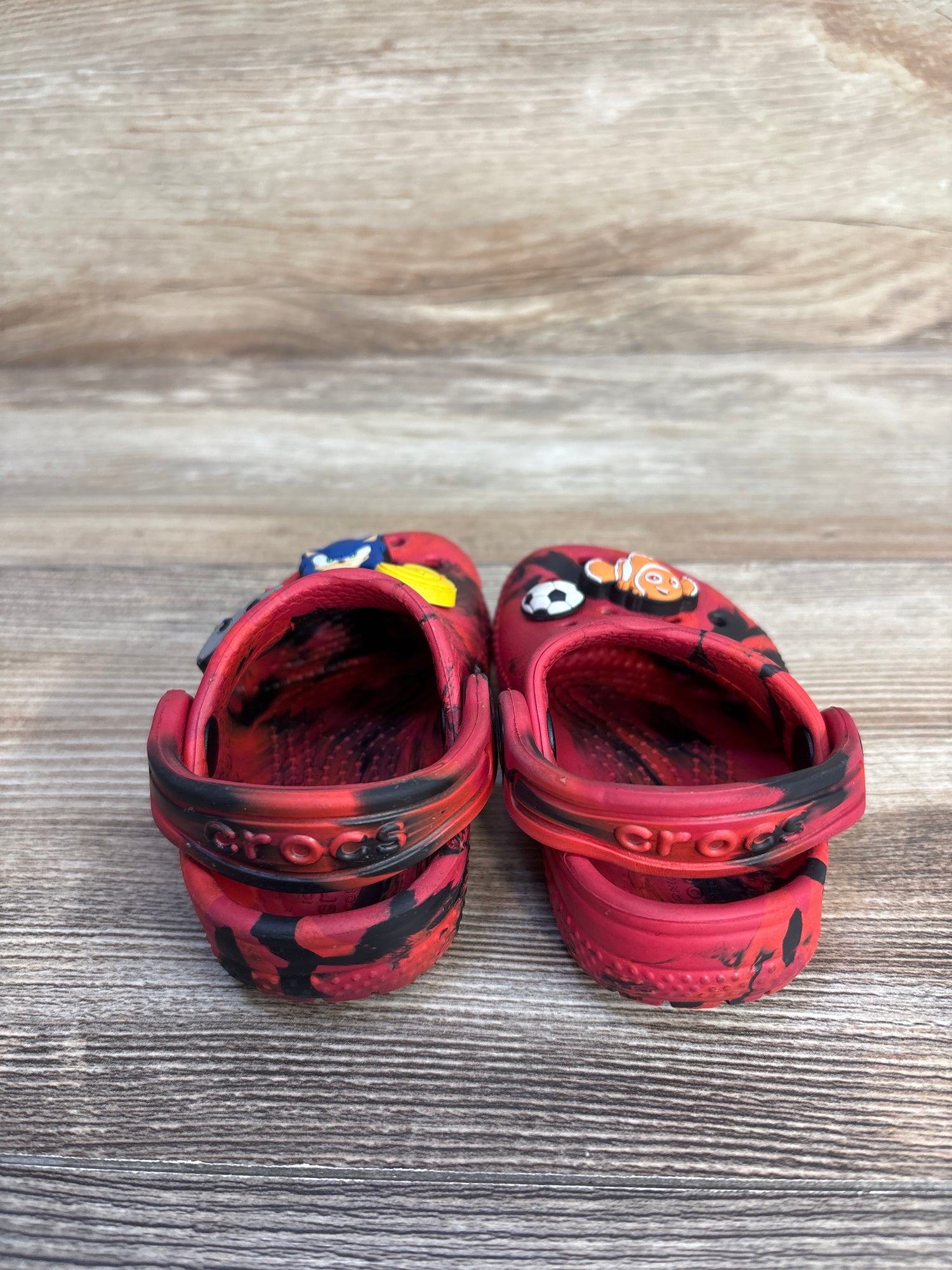 Crocs Classic Clogs with Jibbitz Red sz 4c