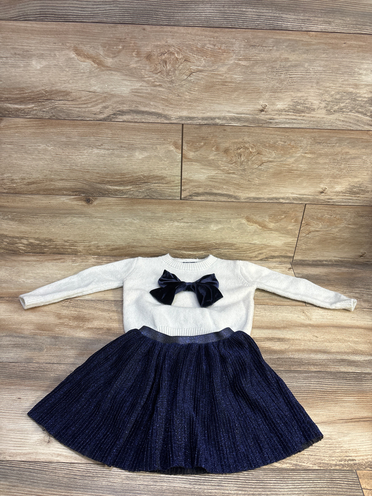 Lands End 2pc Knit Bow Sweater & Skirt Set White sz 3T