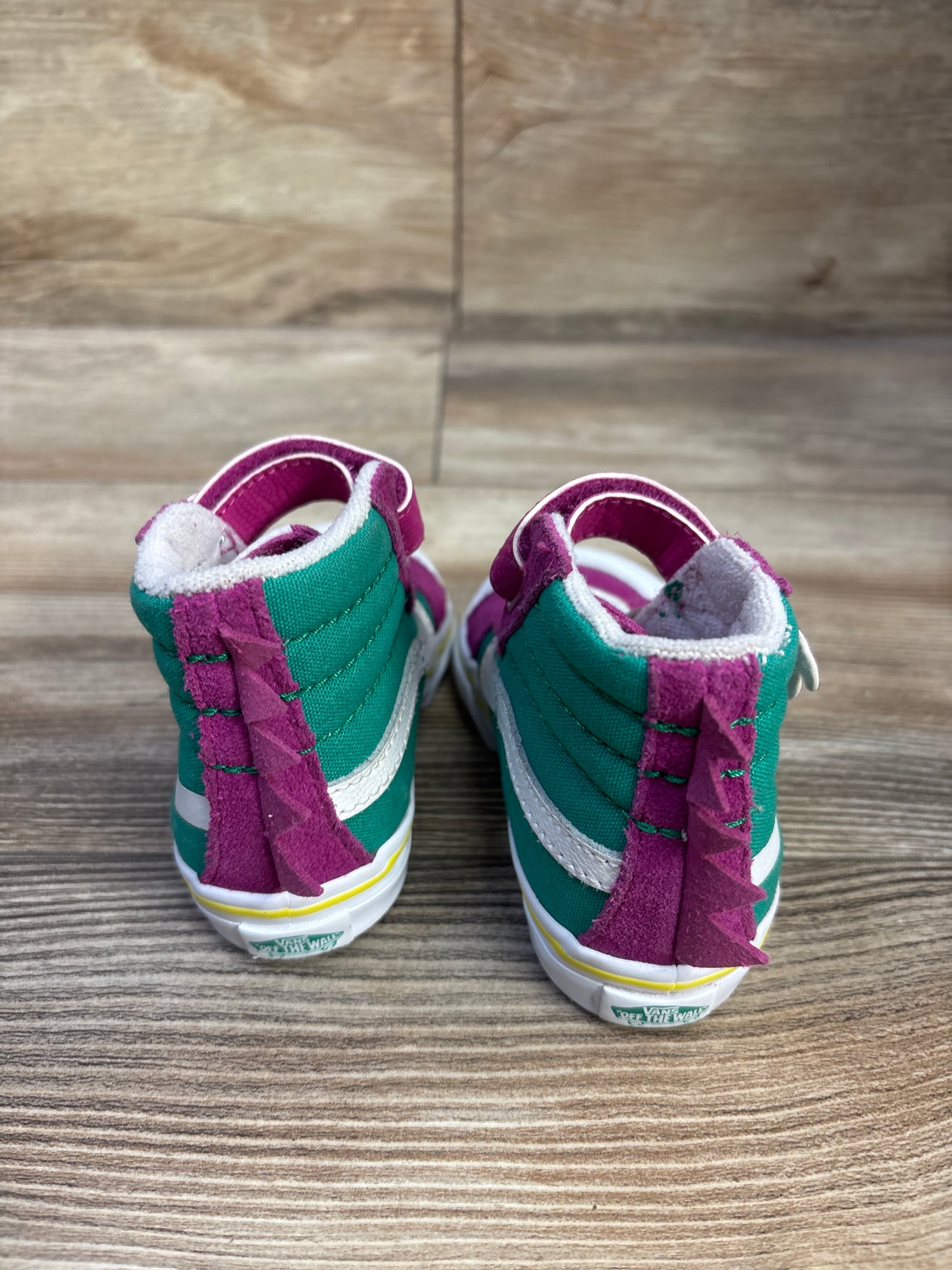 Vans Dino Sk8-Hi Reissue V Sneakers Fuchsia Red/Pepper Green sz 5c