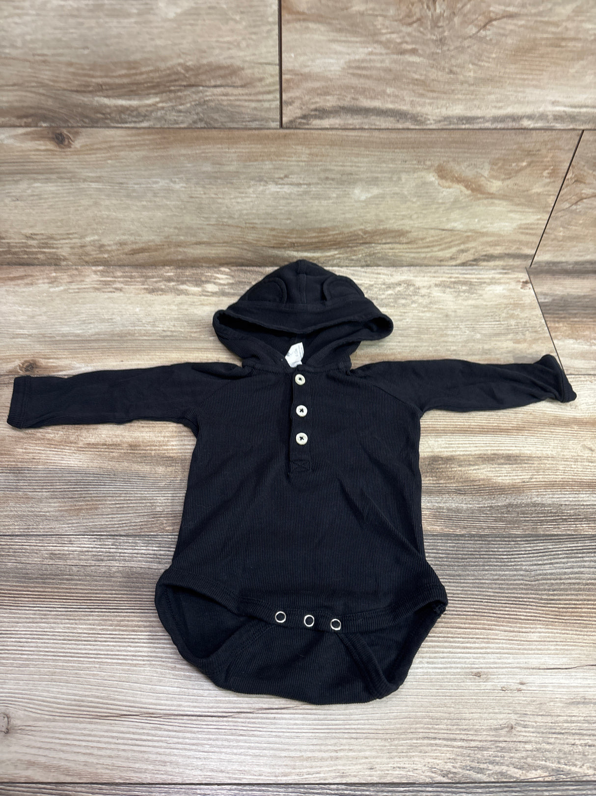 Kate Quinn Hooded Ribbed Henley Bodysuit Black sz 6-12m