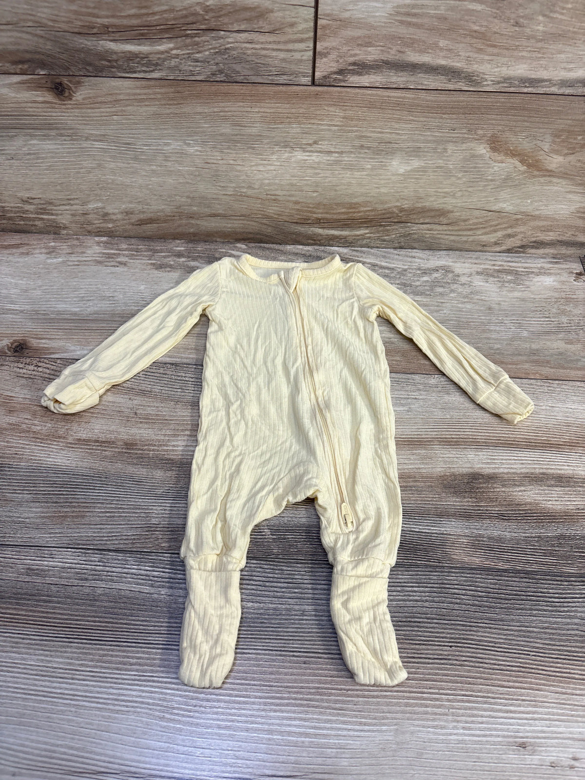 Carter's PurelySoft Sleeper Yellow sz Newborn
