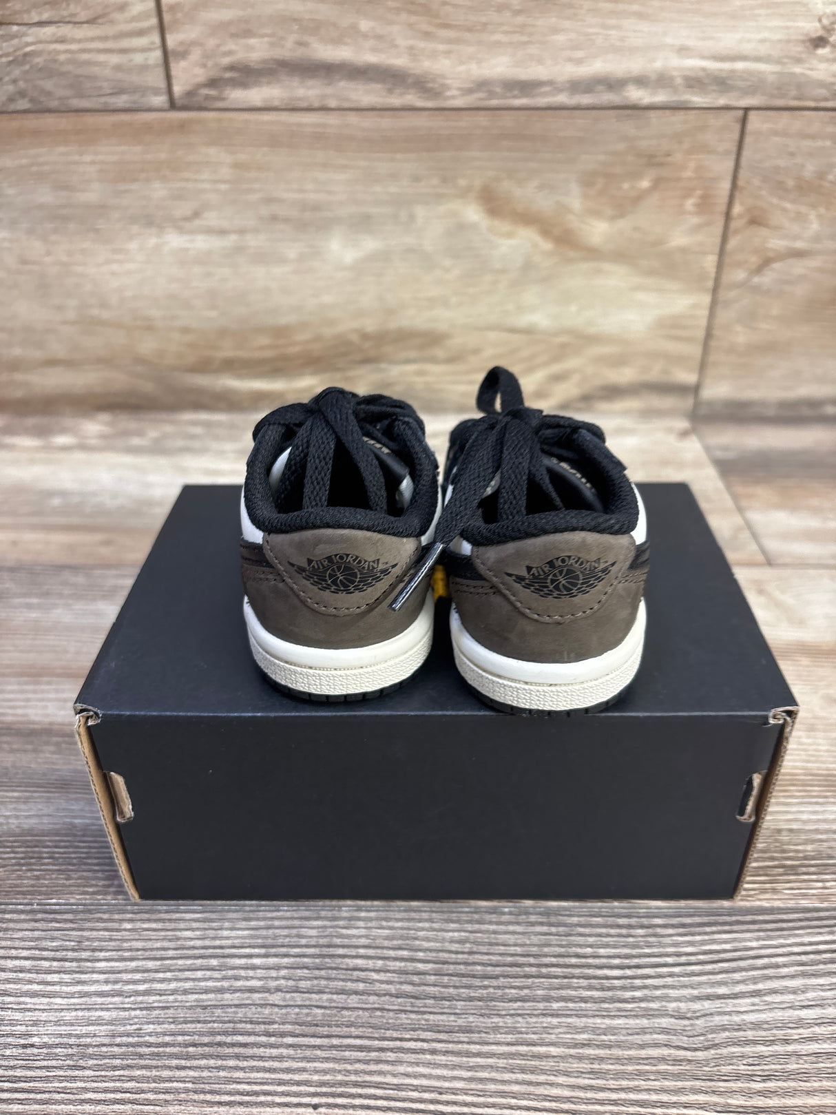 Jordan 1 Retro Low OG TD ' Black/Dark Mocha' Sneakers sz 4c